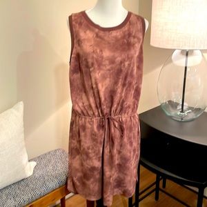 Athleta Dress, elastic waist band, very sporty and comfortable!